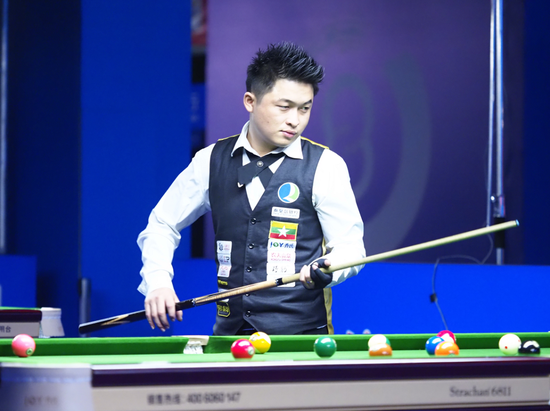 王上源谈单后腰角色：阵型无完美 在场上需要每个人相互协防、跑动和弥补